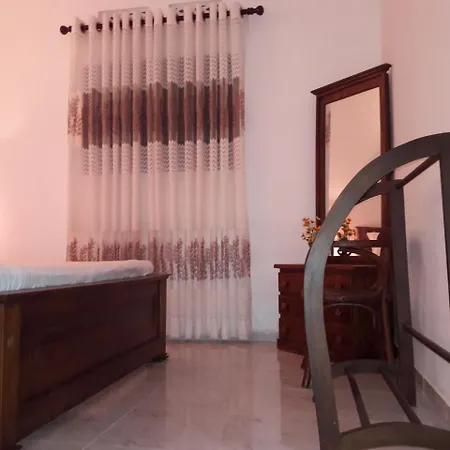 Mango Villa Хиккадува Экстерьер фото